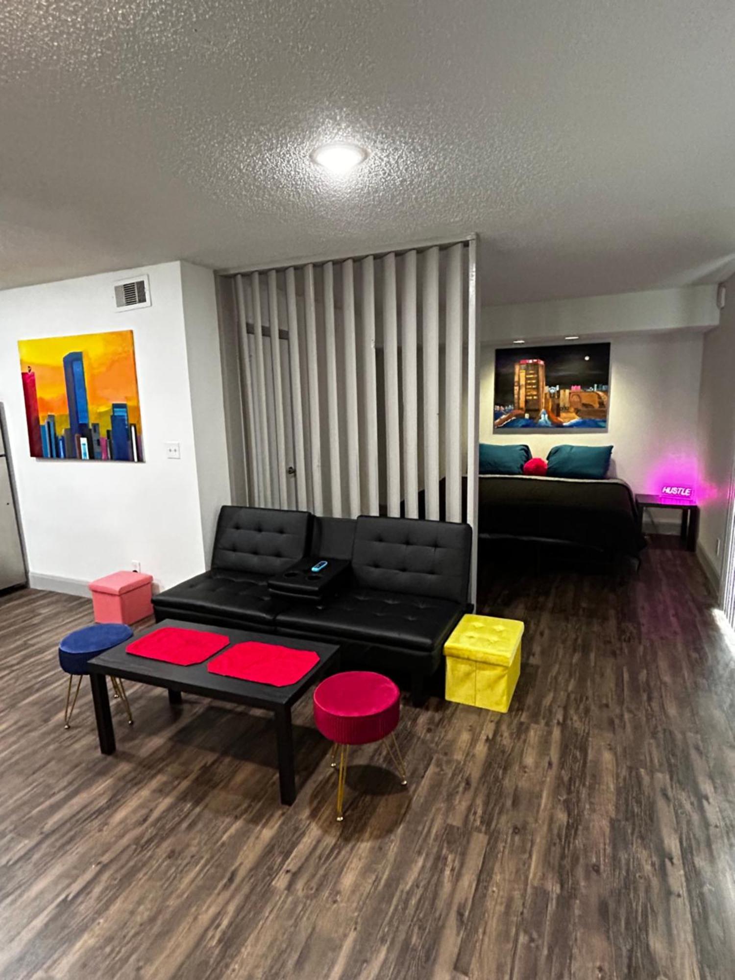 Apartamento Posh Entire Unit At Nrg & Tmc Houston Exterior foto
